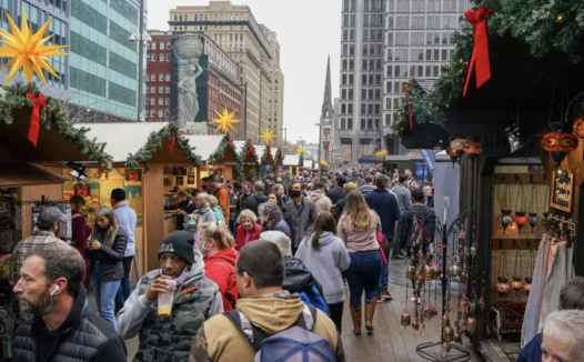 圣诞村重返费城LOVE公园,第17个年头啦!